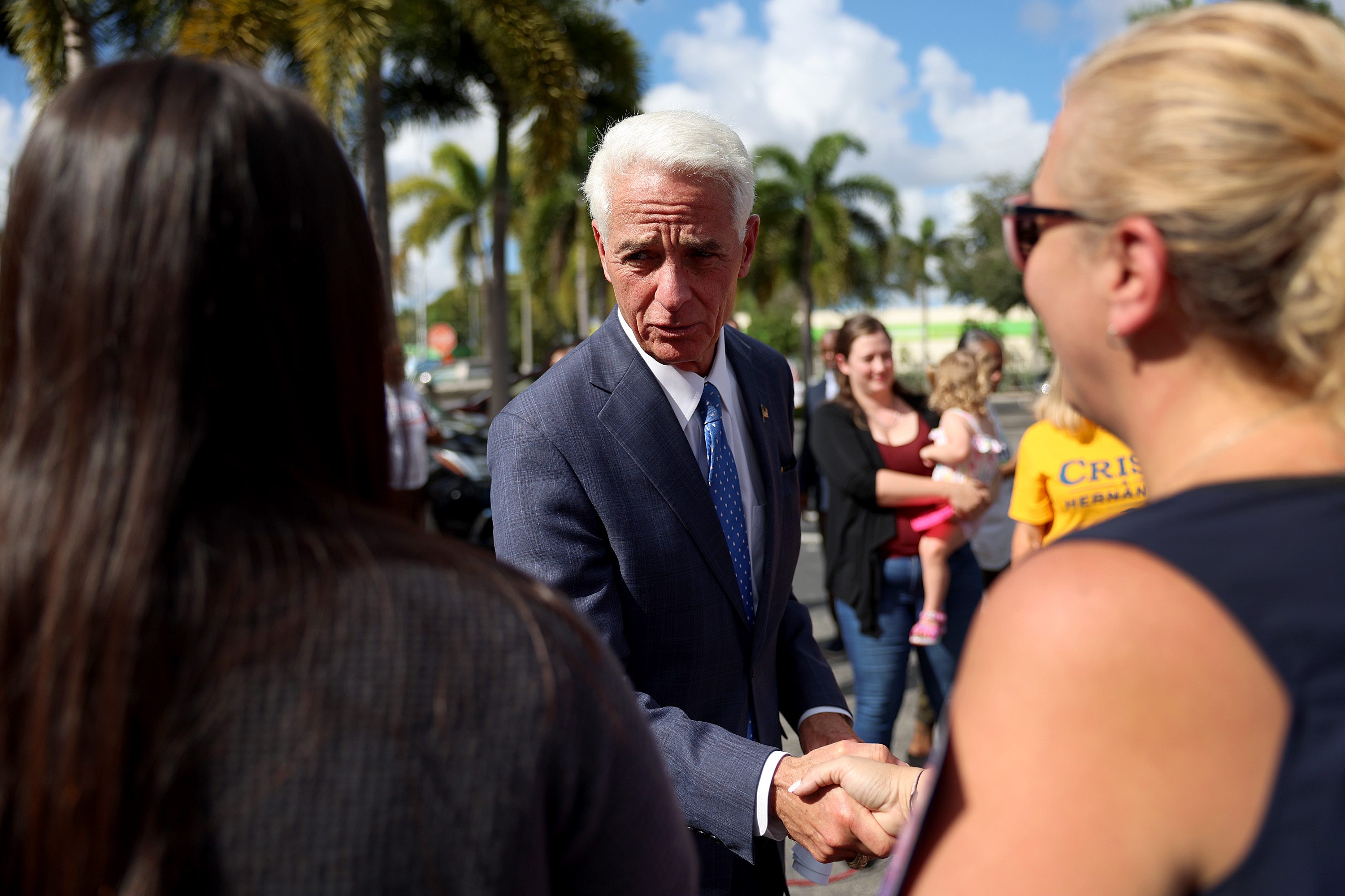 Charlie Crist, Ken Welch head to runoff in St. Pete mayor's race