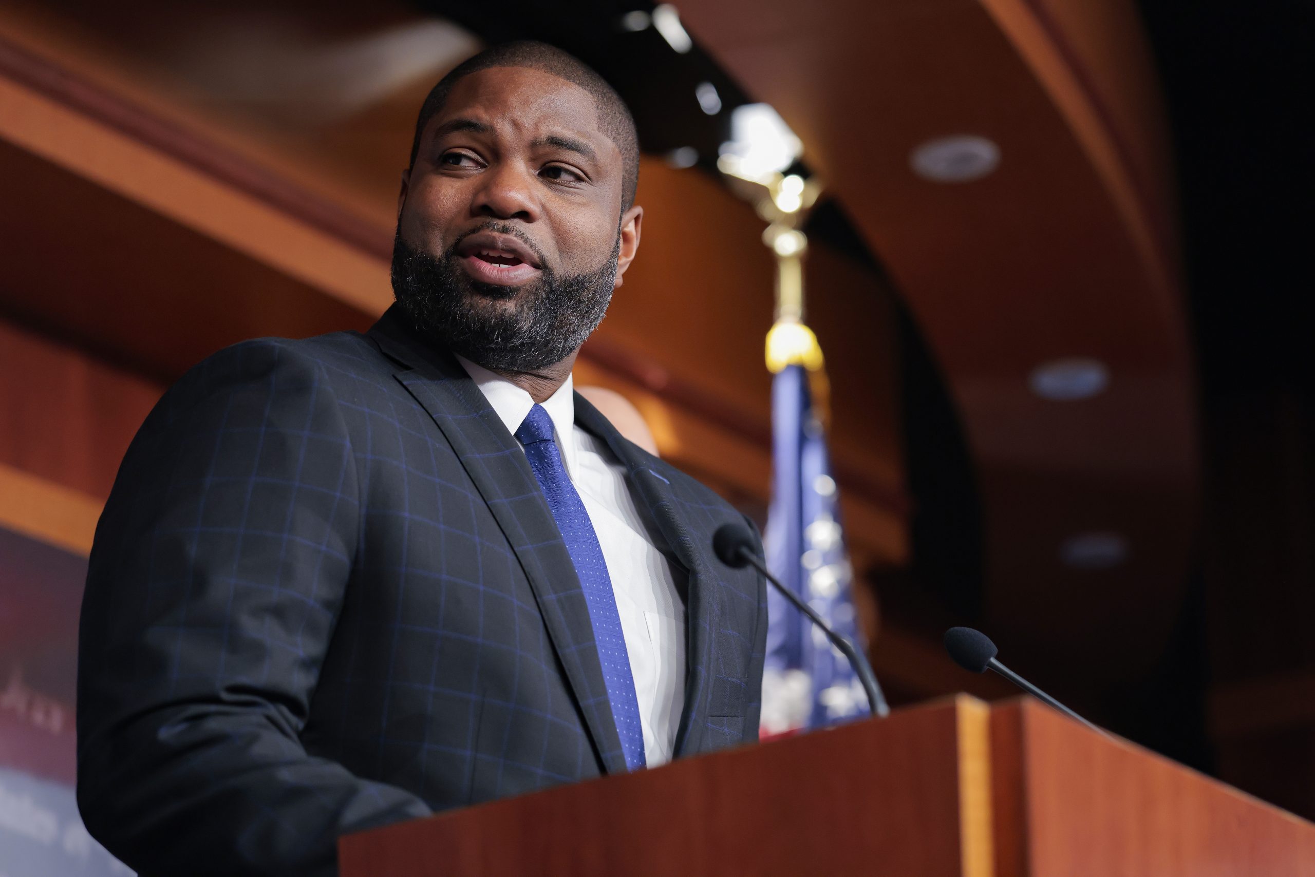 Trump-endorsed Donalds clears the field in governor's race